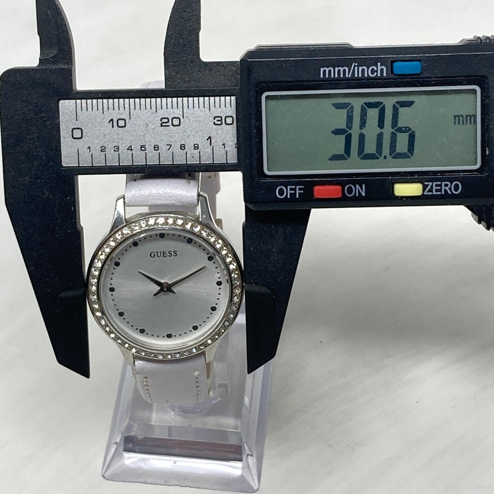 Guess Watch Women Silver Tone 31mm Crystal Bezel Bling WR Round New Battery 8.5" - Picture 9 of 16